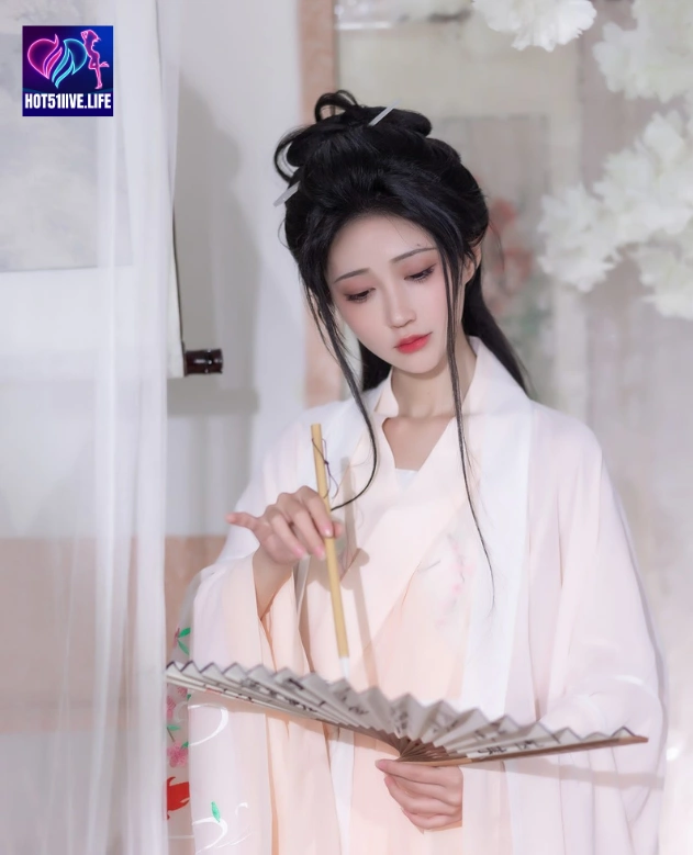 The Phenomenon of Xiao Su Su Star on Chinese Livestream Hot51: A Deep Dive into the Trends and Technology beautiful and charming girl. 7 - Hot51 Xiao Su Su-hot51