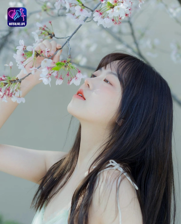 Unveiling the Enthralling World of Ha Ji Ma Star Chinese Livestream Hot51: A Comprehensive Guide Beautiful and lovely girl. 3 - Hot51 Ha Ji Ma-hot51